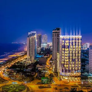 Stella Maris **** Da Nang